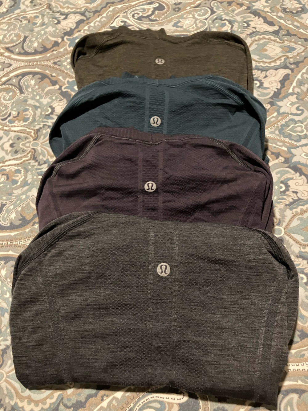 Lot of Lululemon swiftly run long sleeves